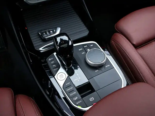 BMW X3 — Фото автомобиля 10