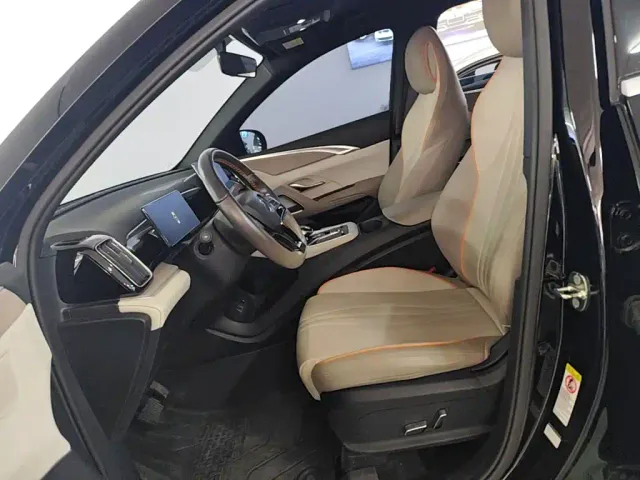 BYD Song Pro — Фото автомобиля 14