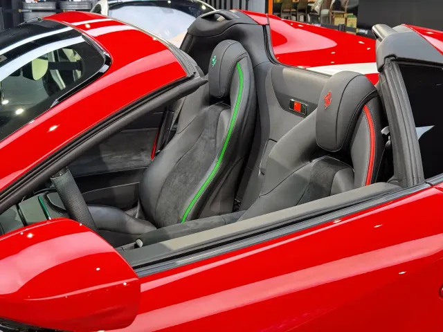 Ferrari 812 — Фото автомобиля 28