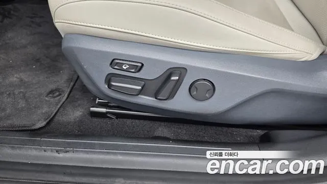 Kia EV6 — Фото автомобиля 28