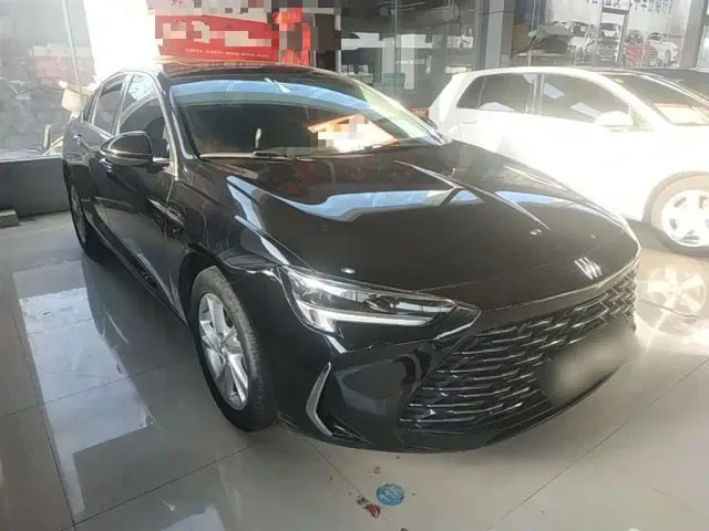 Buick Regal — Фото автомобиля 3