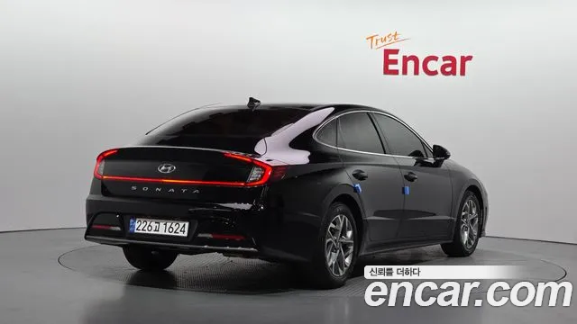 Hyundai Sonata — Фото автомобиля 2