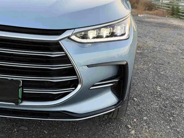 BYD Tang — Фото автомобиля 13