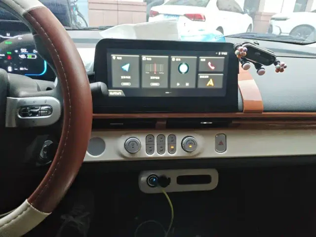 Changan Lumin — Фото автомобиля 14