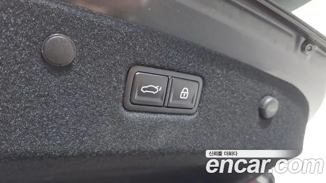 Kia K8 K8 Hybrid — Фото автомобиля 20