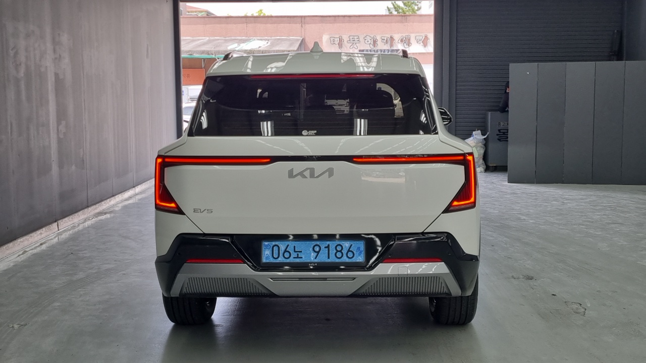 Kia EV5 — Фото автомобиля 4