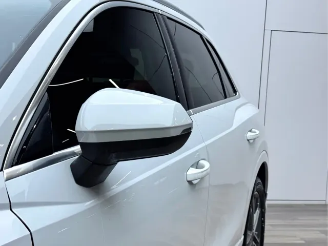 Audi Q3 — Фото автомобиля 26