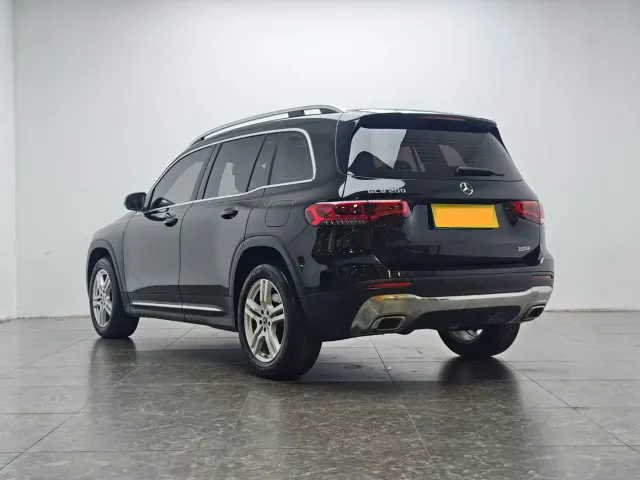 Mercedes-Benz GLB-Class — Фото автомобиля 4