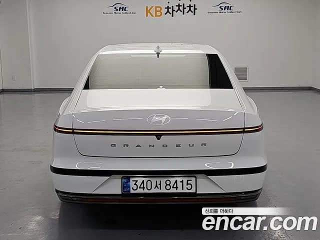 Hyundai Grandeur GN7 — Фото автомобиля 3