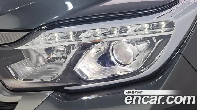 KG_Mobility_Ssangyong Rexton Новый Rexton Sport Дизель 2.2 4WD — Фото автомобиля 22