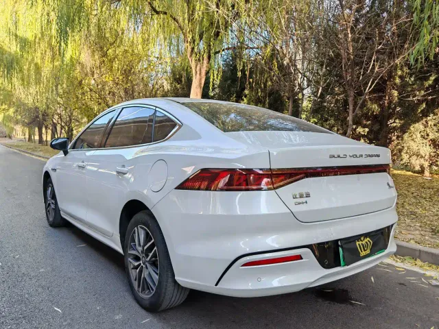 BYD Qin PLUS — Фото автомобиля 3