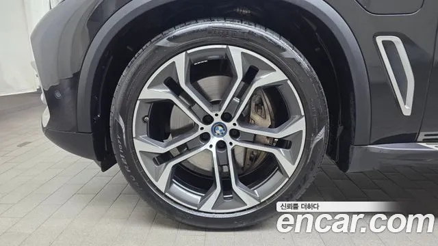 BMW X5 G05 — Фото автомобиля 5
