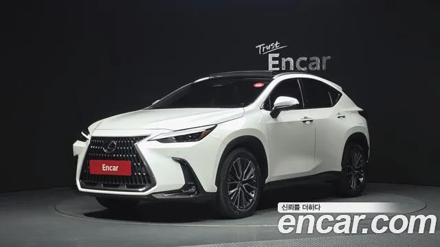 Фотография автомобиля — Lexus NX Generation 2