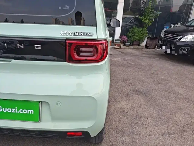 Wuling Hongguang Mini EV — Фото автомобиля 7