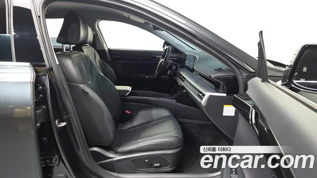 Hyundai Grandeur GN7 — Фото автомобиля 17