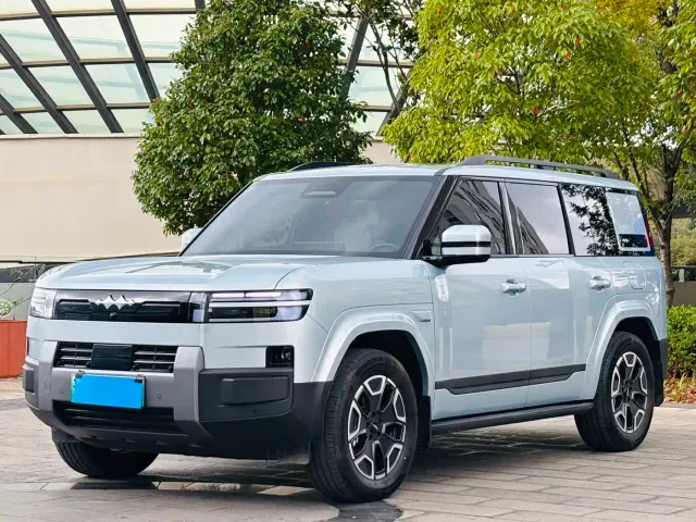 Фотография автомобиля — BYD FangChengBao Titanium 7