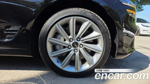 Genesis G70 Новый G70 Бензин 2.5T 4WD — Фото автомобиля 21