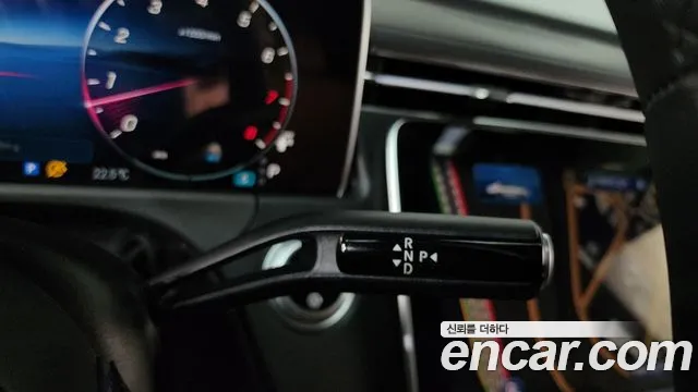 Mercedes-Benz E-Class — Фото автомобиля 9