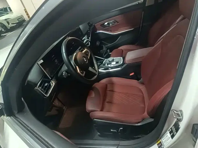 BMW i3 — Фото автомобиля 14