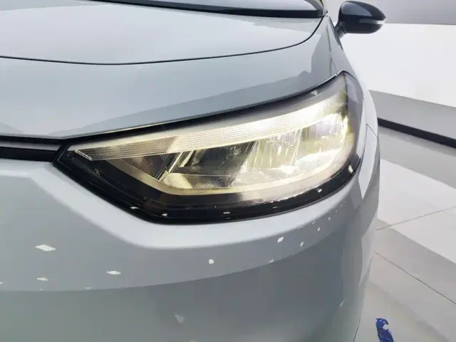 Volkswagen ID.3 — Фото автомобиля 5