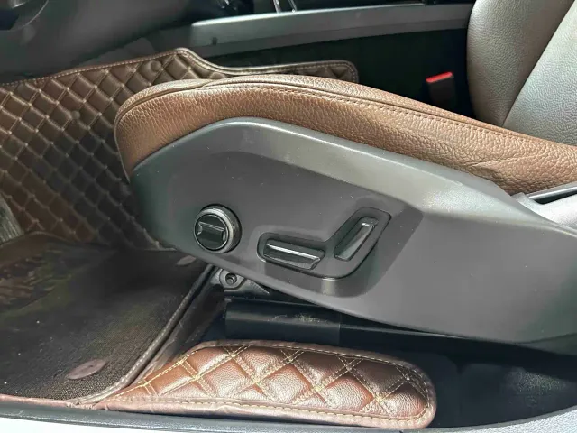 Volvo Volvo XC60 2024 B5 AWD Zhiyi Luxury Edition — Фото автомобиля 12