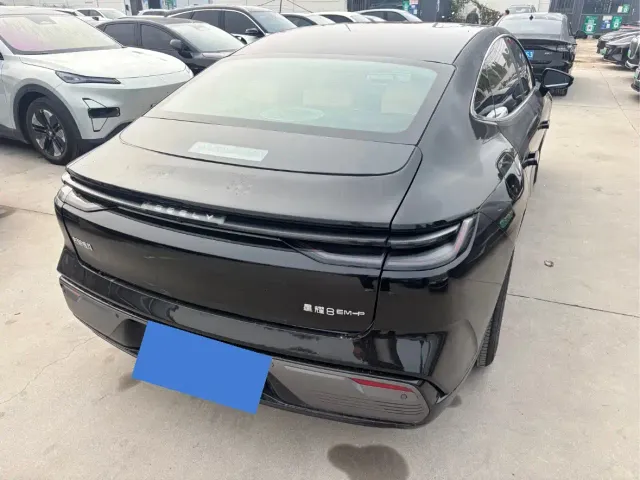 Geely Galaxy Xingyao 8 — Фото автомобиля 7