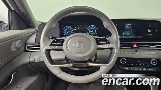 Hyundai AVANTE Новый Avante (CN7) — Фото автомобиля 13