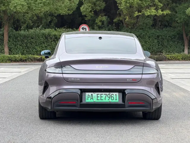 Xiaomi SU7 — Фото автомобиля 5