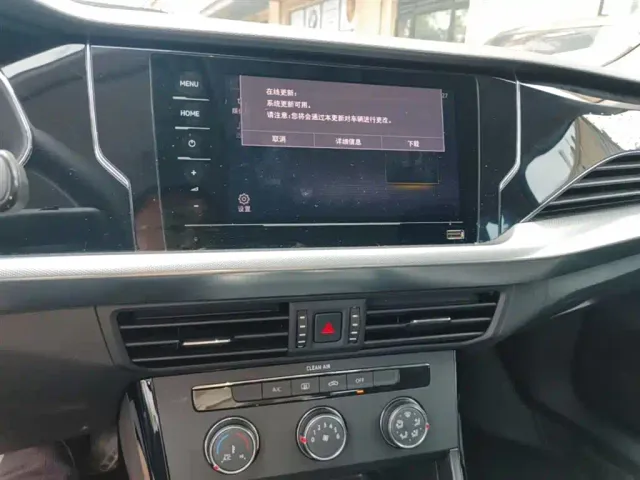 Volkswagen Passat — Фото автомобиля 12