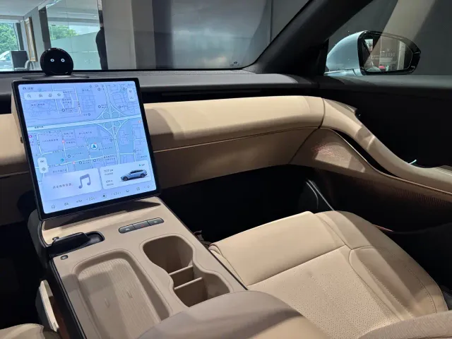 Nio ET5 Touring — Фото автомобиля 14