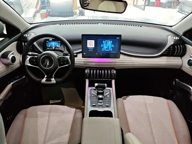 BYD Yuan PLUS — Фото автомобиля 9