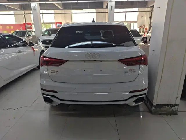 Audi Q3 — Фото автомобиля 5