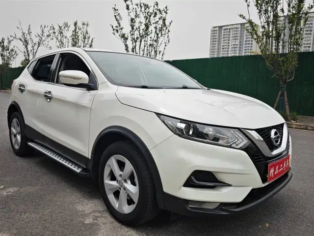 Nissan Qashqai — Фото автомобиля 3