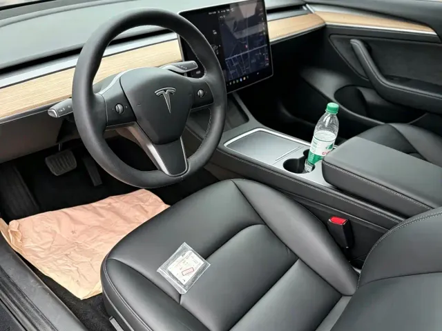 Tesla Model 3 2021 Standard Range Rear-Wheel Drive Upgrade — Фото автомобиля 5