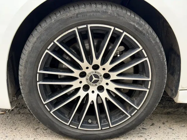Mercedes-Benz C-Class — Фото автомобиля 6