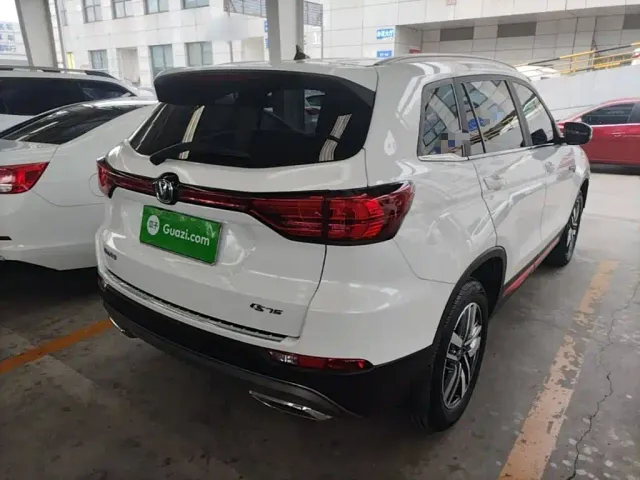 Changan CS75 — Фото автомобиля 6