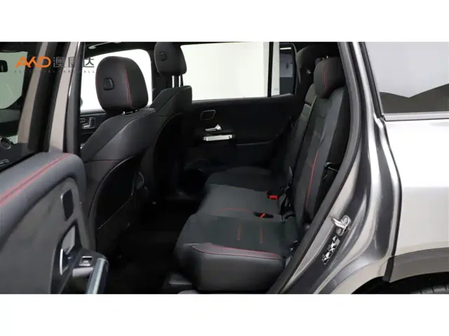 Mercedes-Benz GLB AMG — Фото автомобиля 7
