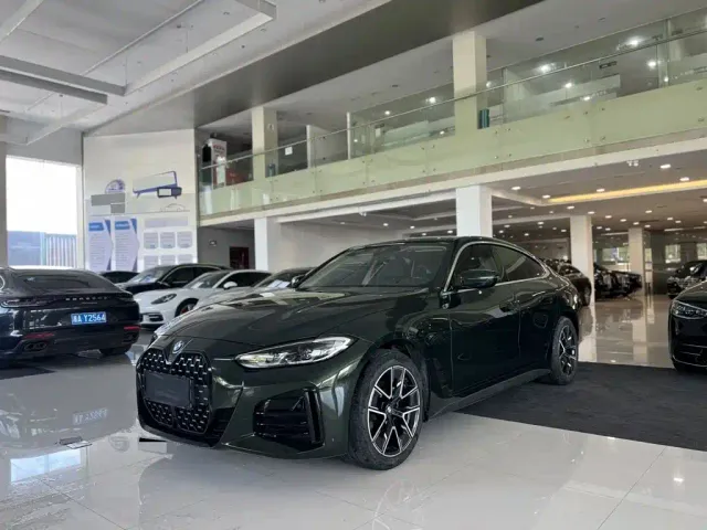 Фотография автомобиля — BMW 4 Series
