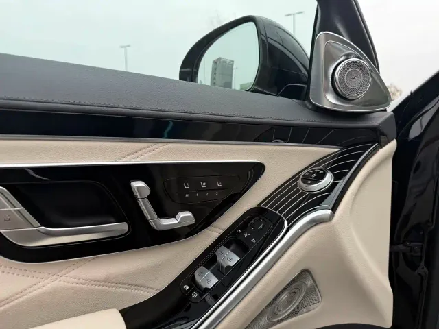 Mercedes-Benz Maybach S-Class — Фото автомобиля 12