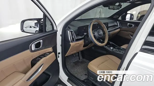 Kia Sorento Новый Sorento 4 поколение Бензин 2.5T 2WD — Фото автомобиля 10