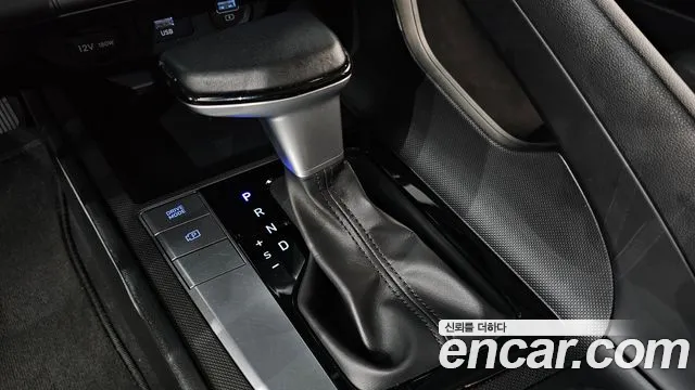 Hyundai AVANTE Avante (CN7) — Фото автомобиля 9
