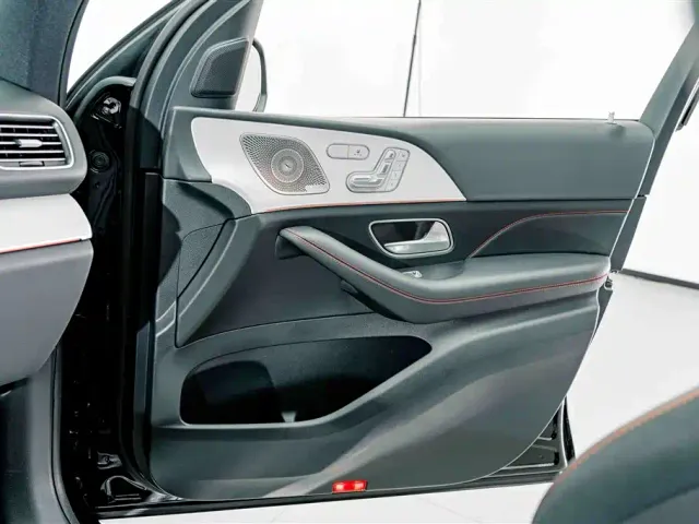 Mercedes-Benz GLE-Class AMG — Фото автомобиля 16