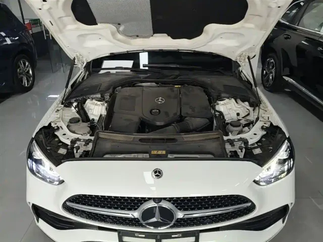 Mercedes-Benz C-Class — Фото автомобиля 19