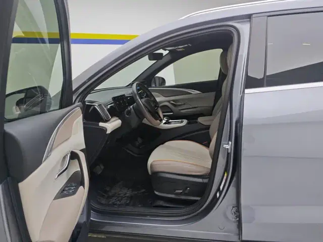 BYD Song Pro — Фото автомобиля 9