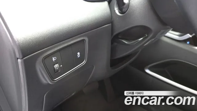 Hyundai Tucson Tucson (NX4) Бензин 1.6 турбо 2WD — Фото автомобиля 15