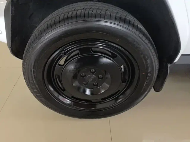 iCAR V23 — Фото автомобиля 22