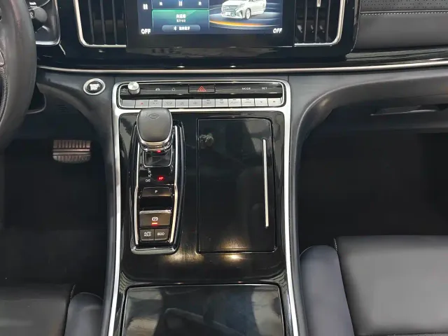 GAC Trumpchi M8 — Фото автомобиля 10
