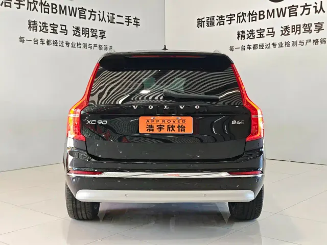 Volvo XC90 — Фото автомобиля 5