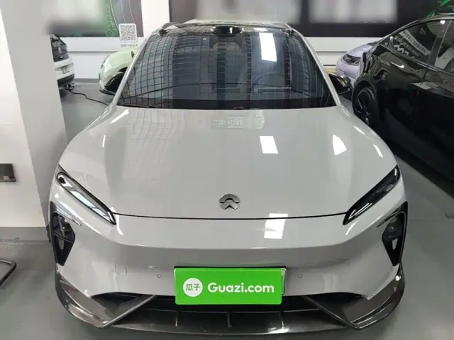Nio ET5 Touring — Фото автомобиля 2