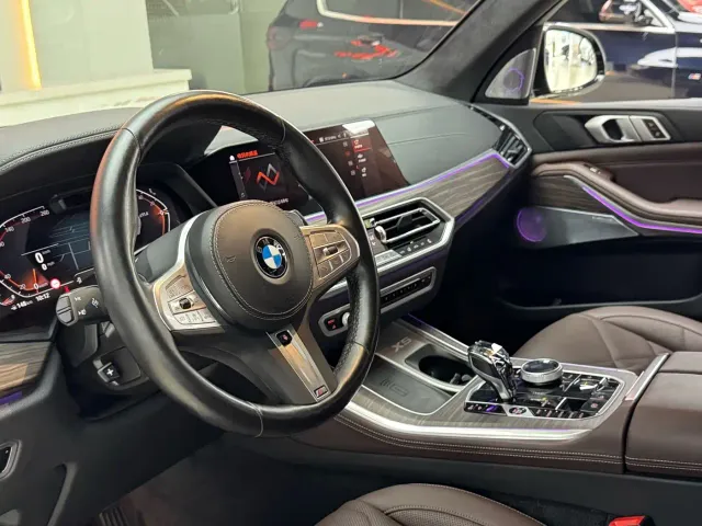 BMW X5 — Фото автомобиля 8